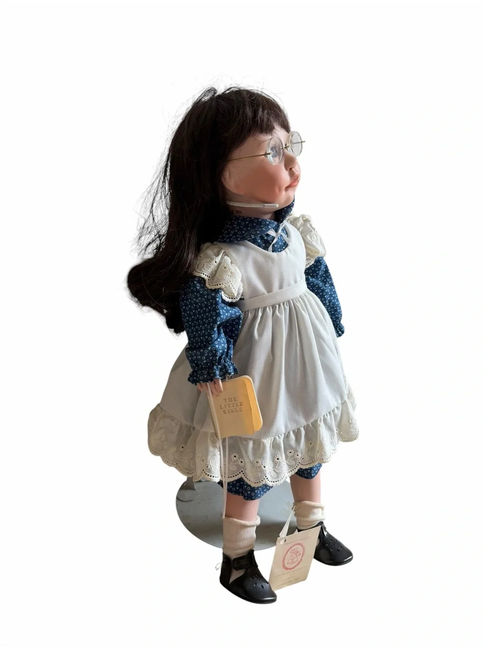 Lee Middleton Limited Porcelain 349/750 with Blue Dress and White Apron